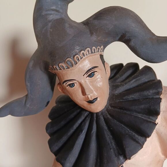 Vintage Joker Court Jester Figurine Composite Wood Statue Philippines - Picture 4 of 16